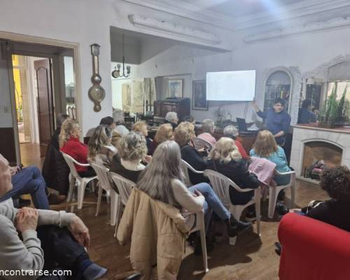 Un publico entusiasta  :Encuentro Grupal Encuentro con la ópera francesa  "Carmen", de Bizet