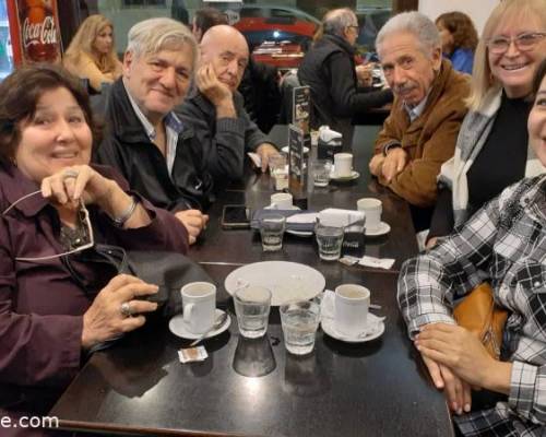 Aqui va la foto del cafecito @GLORY2023 :Encuentro Grupal CONCIERTO MUSICAL en la BASILICA de MARIA AUXILIDORA