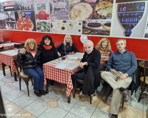 Mesa de Triomino.Globo Blamco :Encuentro Grupal SALIDA MENSUAL DE JUEGOS 2