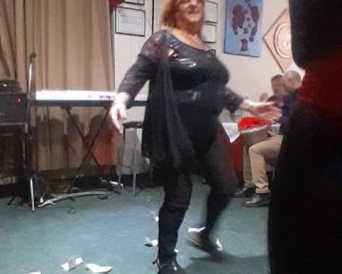 31536 12 CENA SHOW Y BAILE EN ANUSH (nuevamente, para repetir o para conocer)