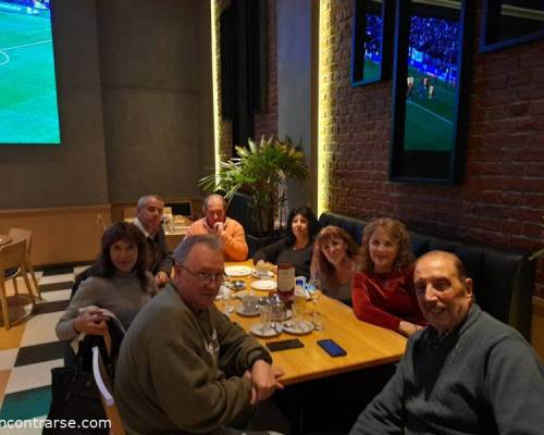31558 12 CAFECITO DE LOS JUEVES EN QUILMES