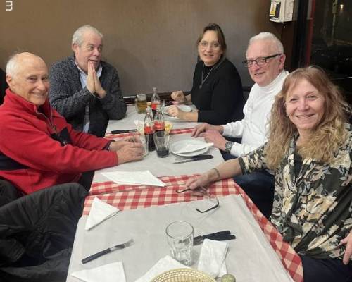 Bienvenidos Aliaris y Carlos!! No sabemos que esta implorando Carlos en el momento de la foto. Jaja :Encuentro Grupal SALIDA MENSUAL DE JUEGOS 3