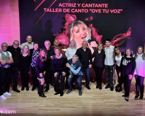 31618 9 ACOMPAÑANOS EN  LA MUESTRA  DE FIN DE AÑO  DEL TALLER DE CANTO 