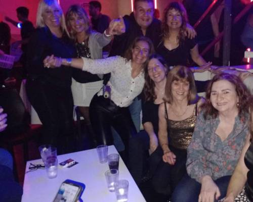 31626 14 CENA Y BAILE EN LA CITY !