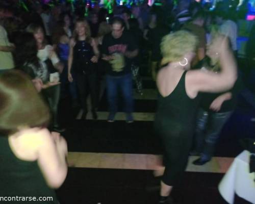 31626 3 CENA Y BAILE EN LA CITY !
