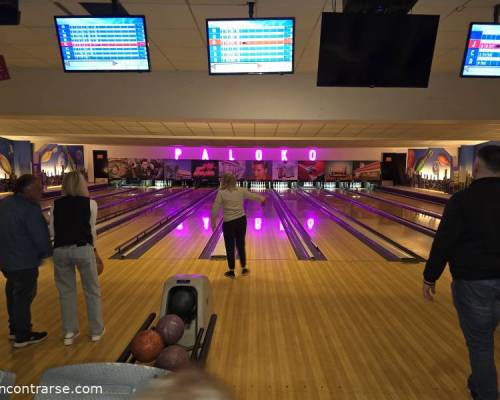 31668 7 POR OTRA SALIDA DE  BOWLING, VOLVEMOS A PALOKO !!!