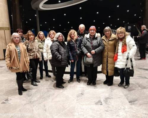 Muchas gracias a todos por acompañar esta salida al teatro !! 👏🤩 :Encuentro Grupal CLASE PÓSTUMA ( Parodia amorosa )