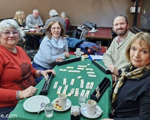 31686 4 JUGAMOS AL RUMMY MONTE CASTRO