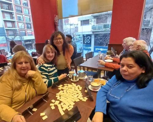 31717 14 Jugamos Rummy En Caballito !!! 