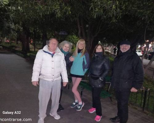 31746 4 LLEGO EL INVIERNO Y CAMINAMOS EN DEVOTO