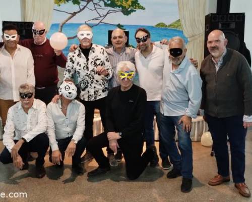 31785 6 Fiesta de antifaces 