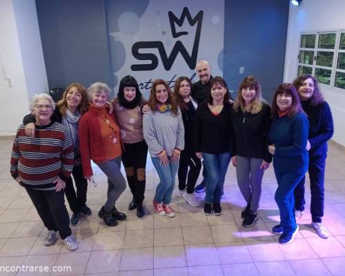 31807 3 A BAILAR SALSA Y BACHATA EN CABALLITO ! ! !