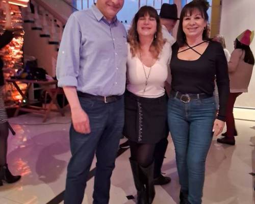 31808 38 FIESTA DE LOCAS CABECITAS EN VILLA URQUIZA !