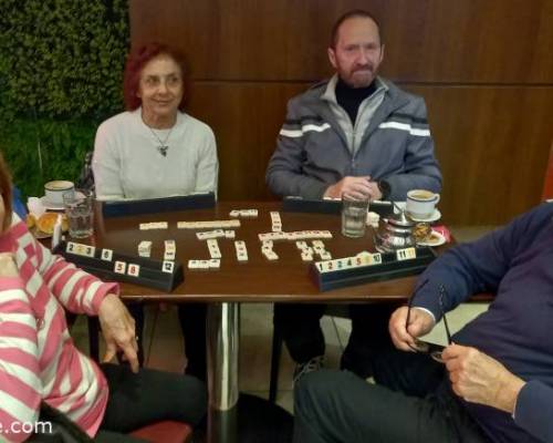 31848 9 Día del amigo en Rummy Caballito !!! 