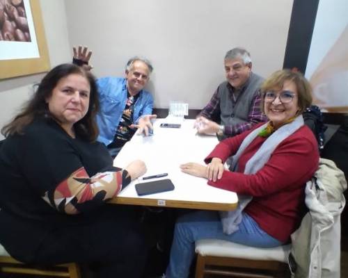 31864 2 JUGAMOS AL TRUCO EN ZONA NORTE