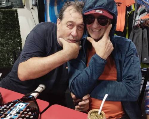 31924 3 ** JUGAMOS AL PADDLE **
