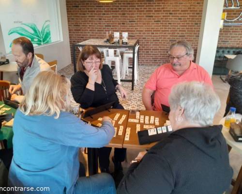 31943 6 O E S T E  ¿Jugamos al Rummy?