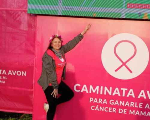 31946 37 CAMINATA AVON POR LA LUCHA CONTRA EL CANCER DE MAMA