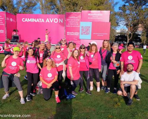 31946 47 CAMINATA AVON POR LA LUCHA CONTRA EL CANCER DE MAMA