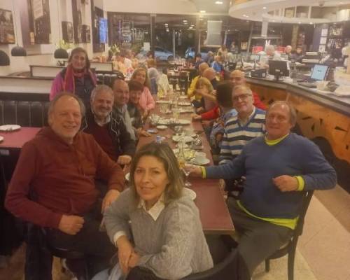 31952 7 SE VIENE AGOSTO Y SEGUIMOS CAMINANDO EN DEVOTO