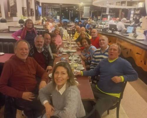 31952 8 SE VIENE AGOSTO Y SEGUIMOS CAMINANDO EN DEVOTO