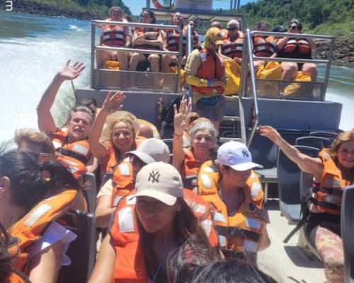 32082 36 4 Días Full en Cataratas para recargarte de vida ! 