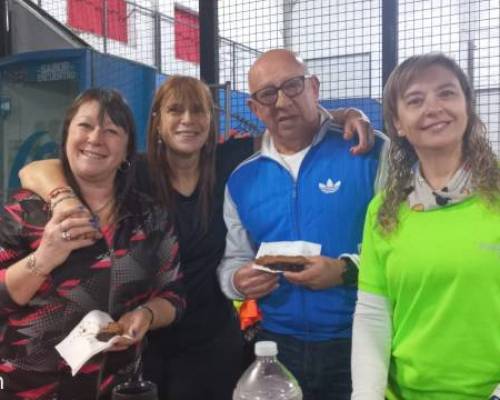 32090 14 ** JUGAMOS AL PADDLE **