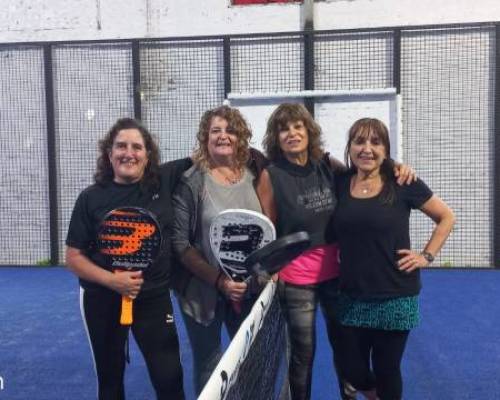 32090 8 ** JUGAMOS AL PADDLE **