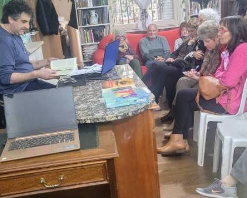 32135 9 Encuentro con el conmovedor musical 