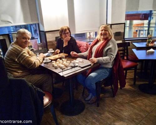 32166 1 JUGAMOS RUMMY EN CASTELAR ZONA OESTE