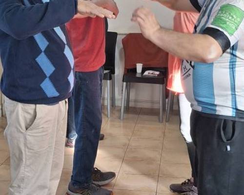 32203 11 LA  TEATRALIDAD APLICADA AL CANTANTE
