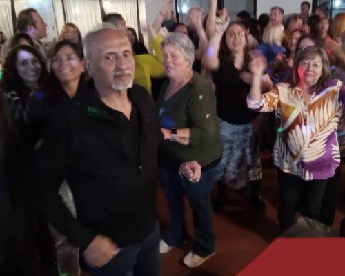 32229 5 Fiesta de Cumpleaños con Cena y Baile en Zona Norte