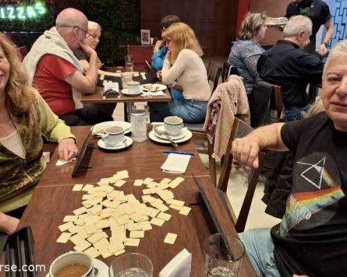 32315 21 Jugamos Rummy en Caballito !!! 