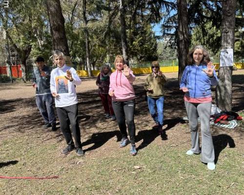32320 3 CLASE ABIERTA DE  TAI CHI/CHI KUNG en Plaza Irlanda. Gaona y Seguí.- 