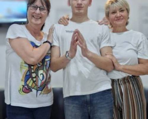 32354 2 AGREGAMOS UN NUEVO HORARIO!! EN EL TALLER DE CANTO  ,8 AÑO CONSECUTIVO!