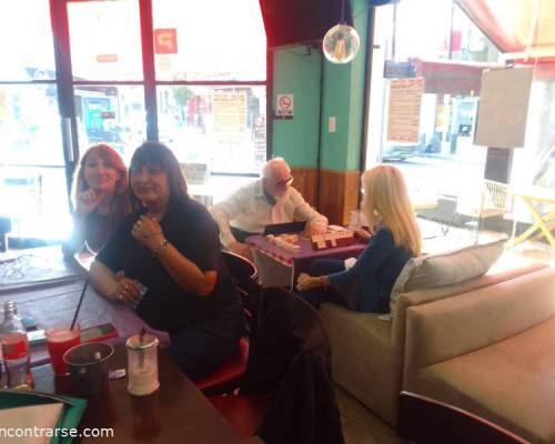 32394 4 JUGAMOS RUMMY Y TRUCO EN CASTELAR
