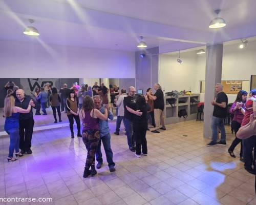 32483 2 COMIENZAN LAS CLASES DE TECNICA Y PRACTICAS DE TANGO
