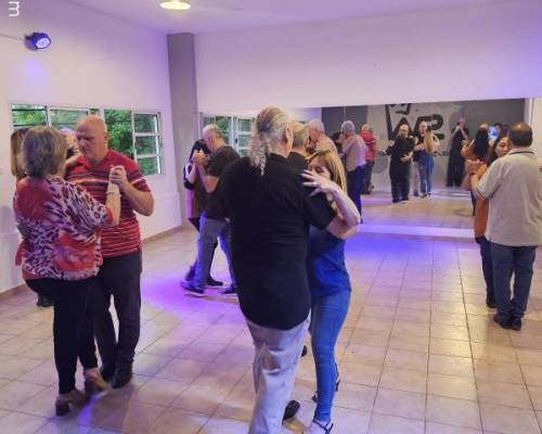 32483 4 COMIENZAN LAS CLASES DE TECNICA Y PRACTICAS DE TANGO