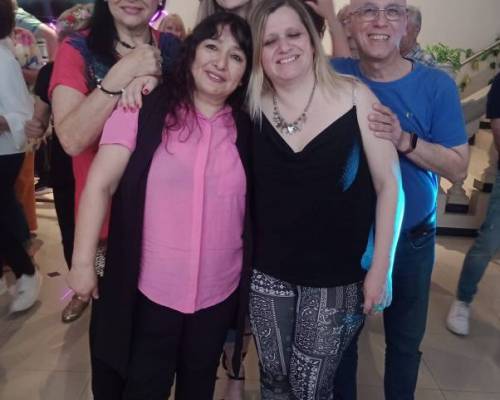 32486 14 FIESTA DE COLORES EN VILLA URQUIZA !