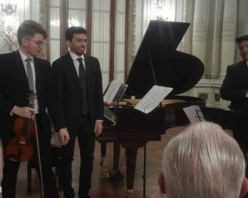32516 16 Concierto de premiados