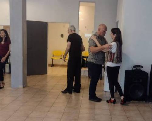 32538 7  CLASES DE TECNICA Y PRACTICAS DE TANGO