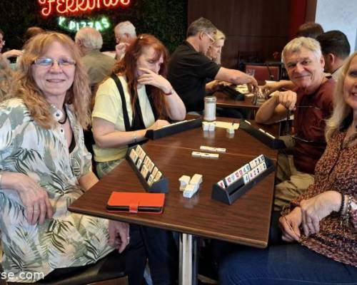 32552 22 Jugamos Rummy en Caballito !!! 