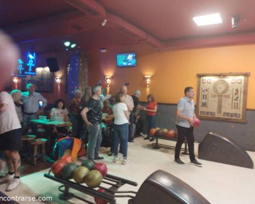 32556 1 BOWLING EN SOBEK EN CABALLITO