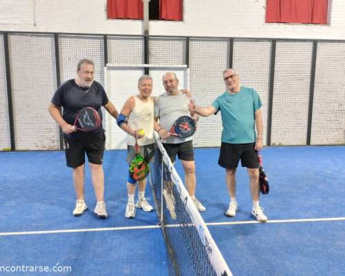 32561 23 ** JUGAMOS AL PADDLE **