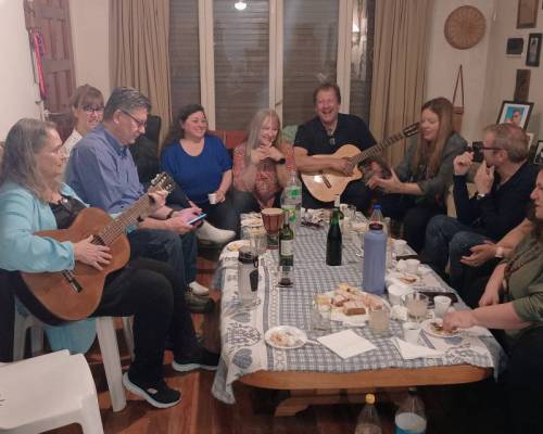32581 12 COMIDA Y GUITARREADA EN LO DE MAJO!!!
