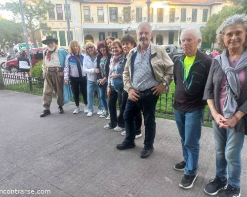 32594 2 FESTEJAMOS OTRO CUMPLEAÑOS Y SEGUIMOS CAMINANDO
