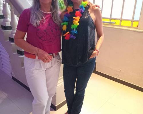 32645 1 MERIENDA Y BAILE FLORIDO EN VILLA URQUIZA !  BIENVENIDOS ESCORPIANOS !