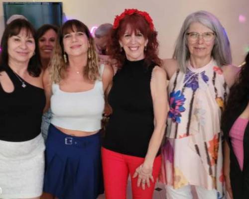 32645 7 MERIENDA Y BAILE FLORIDO EN VILLA URQUIZA !  BIENVENIDOS ESCORPIANOS !