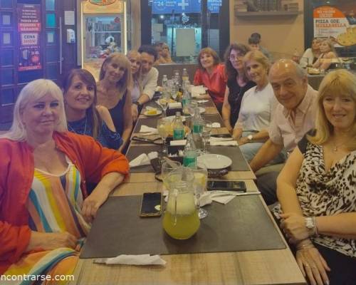 32658 33 FESTEJAMOS EL CUMPLE DE NUESTRA AMIGA CRISMAE