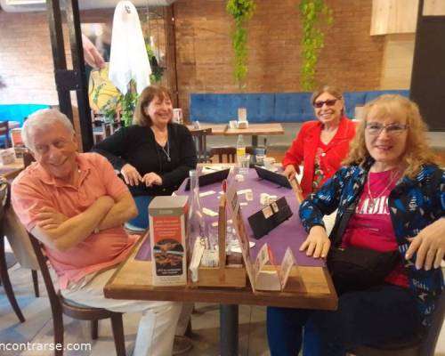 32671 3 JUGAMOS RUMMY EN CASTELAR